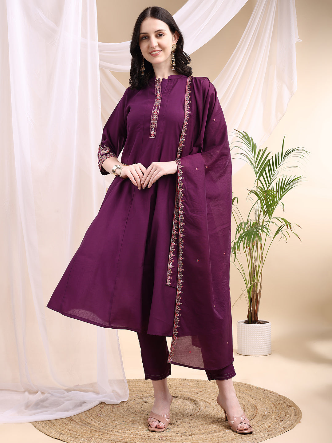 Ethnic Motifs Embroidered V-Neck Pure Cotton Kurta With Trousers & Dupatta
