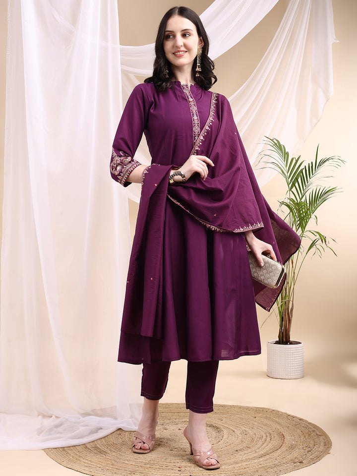 Ethnic Motifs Embroidered V-Neck Pure Cotton Kurta With Trousers & Dupatta