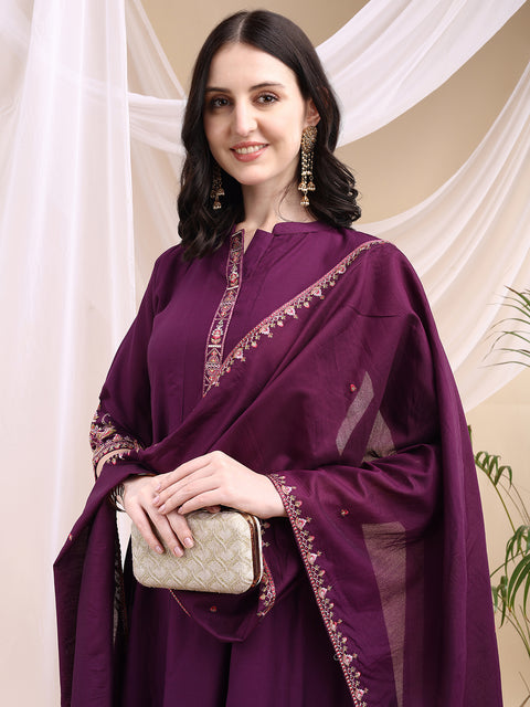 Ethnic Motifs Embroidered V-Neck Pure Cotton Kurta With Trousers & Dupatta