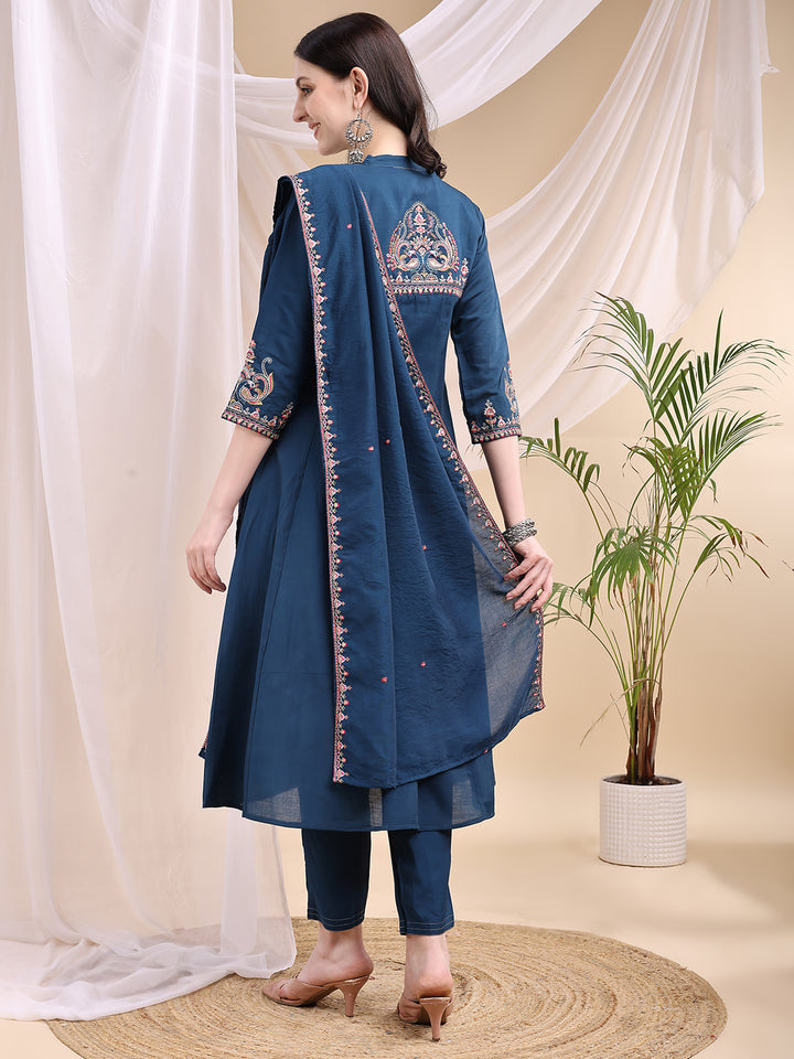 Ethnic Motifs Embroidered V-Neck Pure Cotton Kurta With Trousers & Dupatta