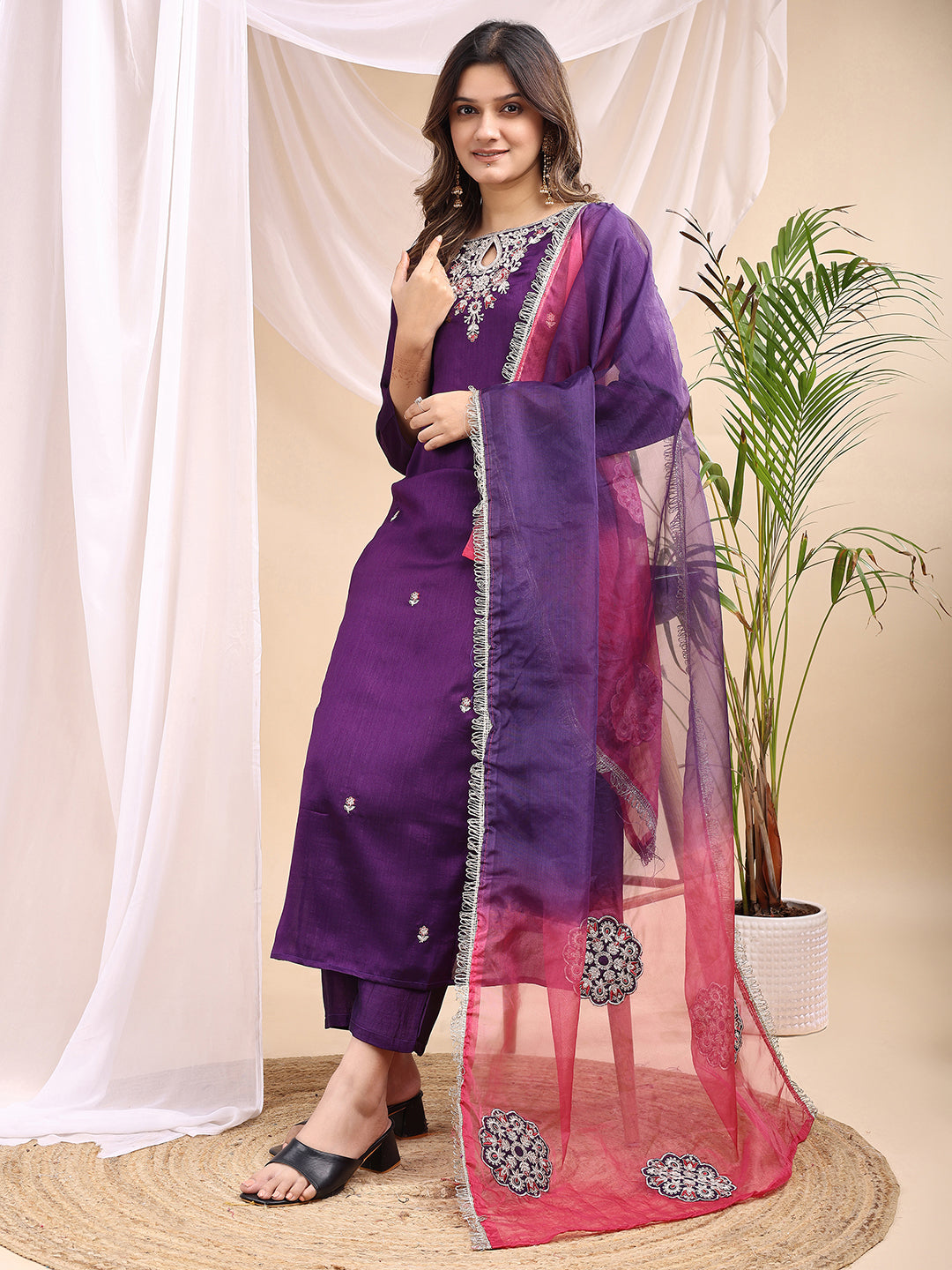 Purple Embroidered Silk Kurta Set with Dual-Tone Organza Dupatta 3 Piece Festive Suit