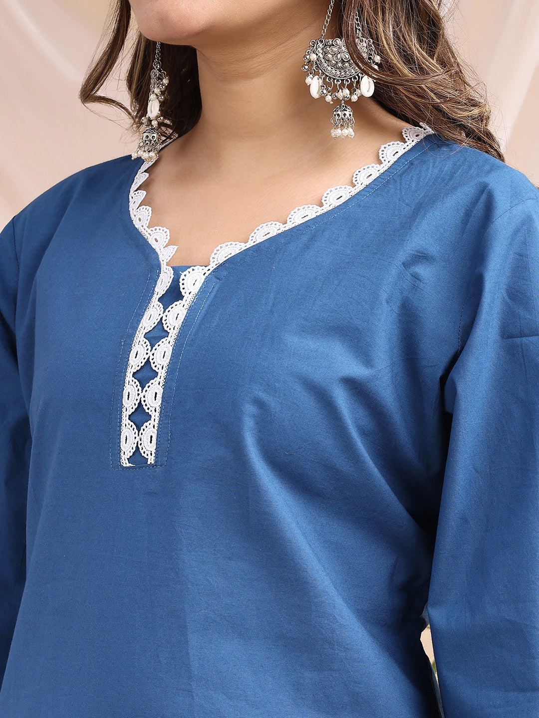 Ocean Blue Cotton Silk Straight Kurta with White Floral Embroidery and Scalloped Hemline