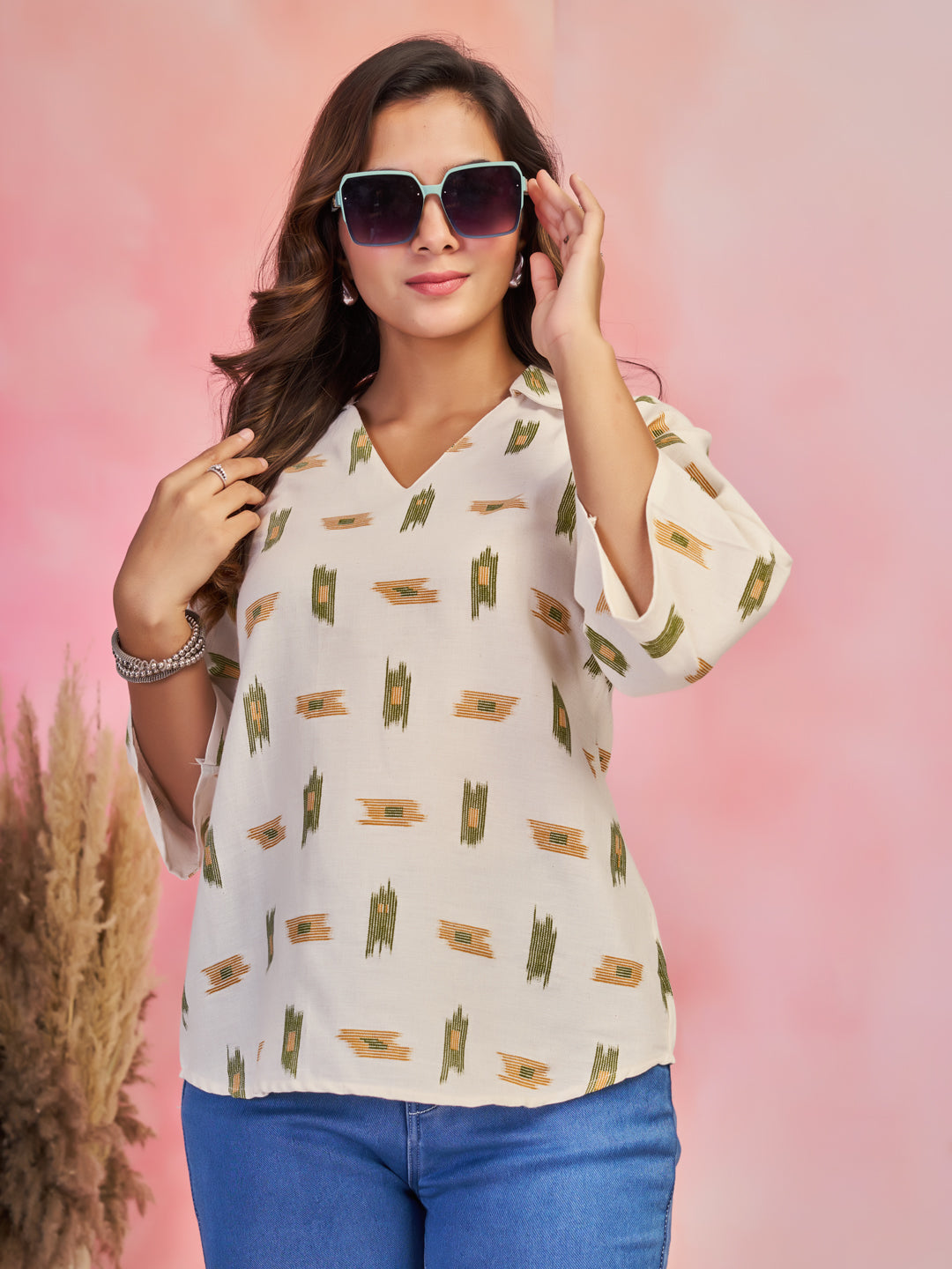 Geometric Print Short Kurti for Women - Office & Daily Wea