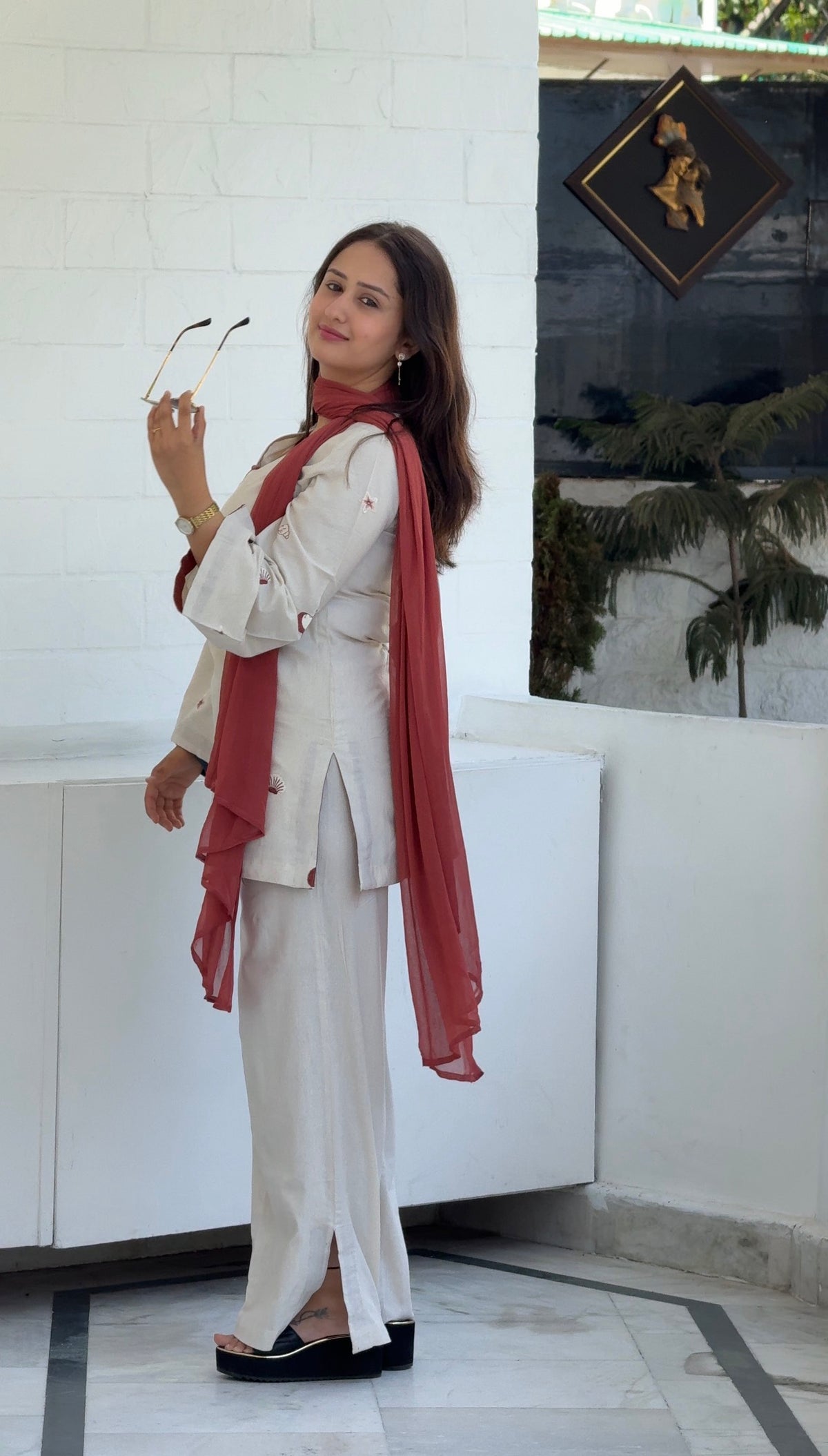 Coconut Embroidery Cotton Kurta with Contrast Dupatta
