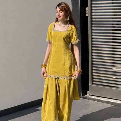 Yellow Handwork