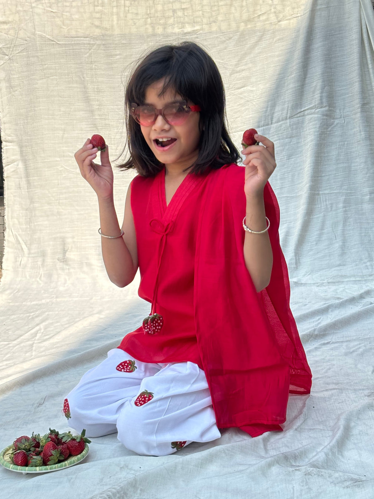 Strawberry Kids Farsi Set